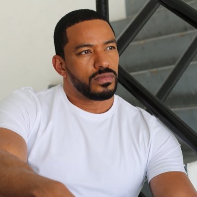 Laz Alonso 